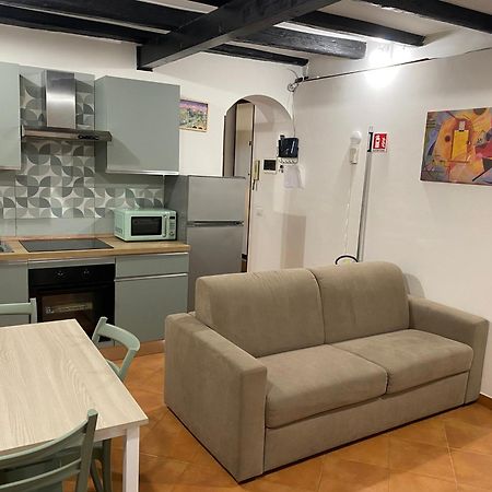 Casa Vicolo Moroni - Trastevere Rom Eksteriør billede